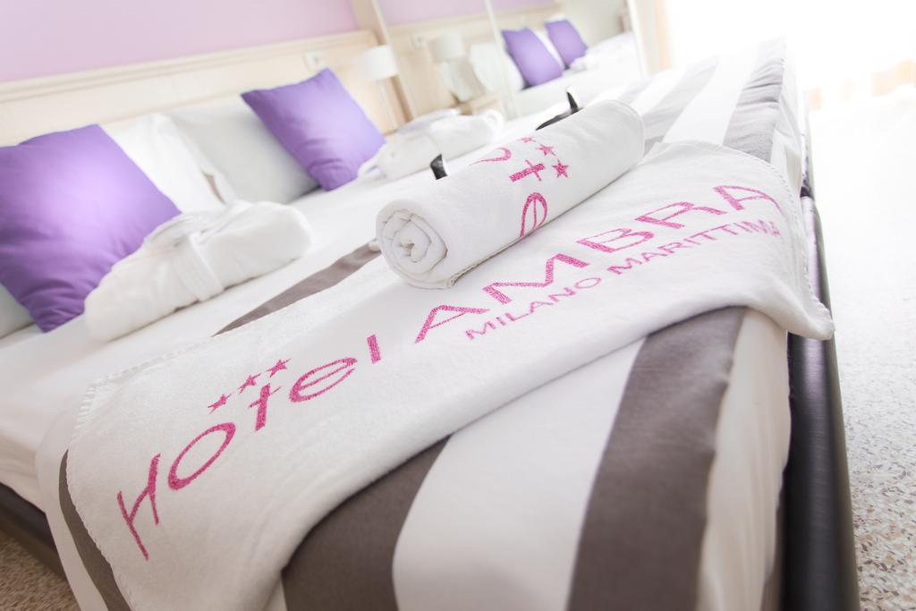 Hotel Ambra Milano Marittima Cameră foto
